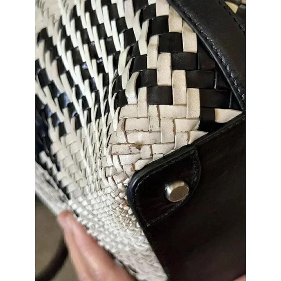 COLE HAAN Genevieve Woven Weave Black & White Tote Shoulder Bag Braided Handles - Picture 6 of 13